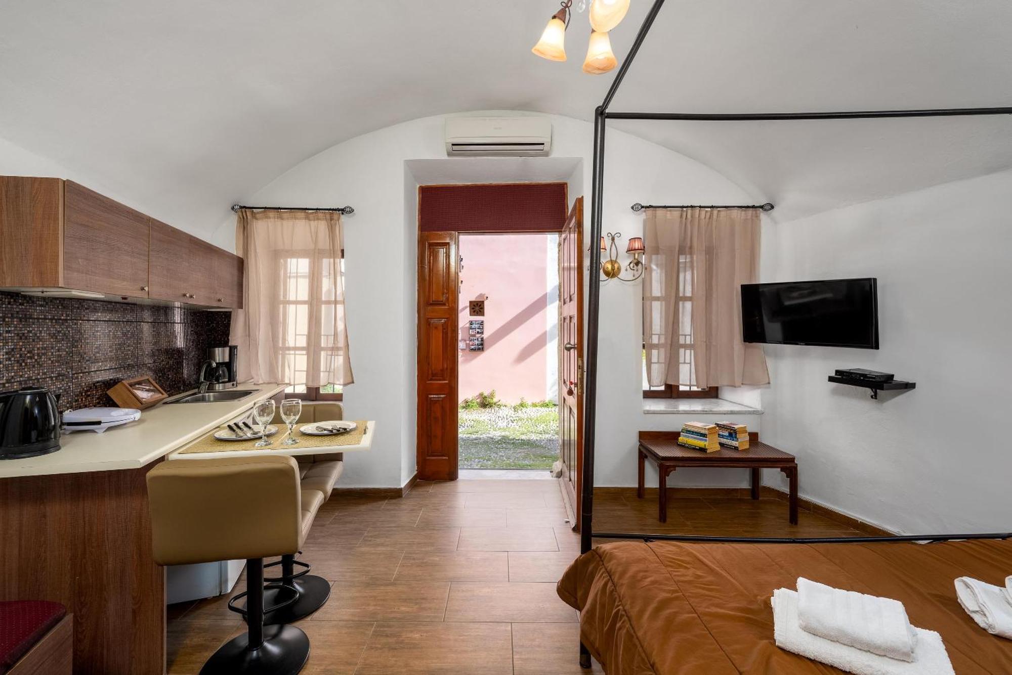 Muses-Old Town Apartment Rhodes City Exterior photo